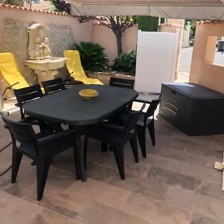O Chris: Spacious Marseille Retreat With Terraces And * Saint-Victoret